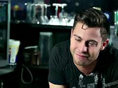 Tetas grandes, Mamada, Corridas, Fetiche, Sexo duro, Lamidas, Tetas