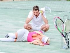 In den arsch, Arsch, Grosse titten, Hundestellung, Fingern, Handjob, Masturbation, Rock