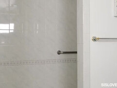 Cul, En levrette, Famille, Poilue, Branlette thaïlandaise, Pov, Chatte, Adolescente