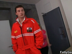 Blond, Rondborstig, Mollig, Oudere vrouw, Hondjeshouding, Hd, Reusachtig, Monster