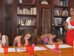 Одетые девушки голые парни, Группа, Секс без цензуры, Молоденькие