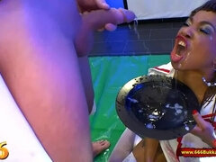 Blasen, Viele männer bespritzen eine frau, Spermaladung, Schwarz, Hardcore, Hd, Pissen, Jungendliche (18+)