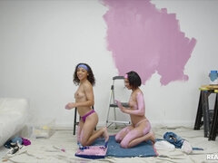 Zwart, Bruinharig, Latijnse vrouw, Lesbisch, Likken, Natuurlijke tieten, Klein, Kut duiken