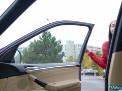 Huge dick tip for Xmas delivery girl
