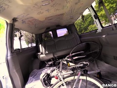 Blond, Autobus, Sperma shot, Sperma in gezicht, Hardcore, Hd, Klein, Geschoren
