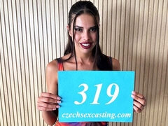 18 jahre, Schwanz, Hundestellung, Riesig, Latina, Dürr, Jungendliche (18+), Titten
