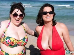 Толстушки, Большая жопа, Брюнетки, Пухленькие, Пальцем, Мастурбация, Соло, Стриптизерша