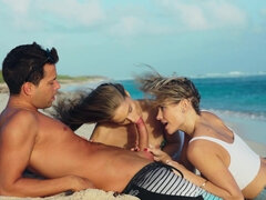 Sucer une bite, Éjaculation interne, En levrette, Hd, Léchez, Seins naturels, De plein air, Chatte