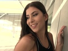 Chica, Morena, Fetiche de pies, Masturbacion con pies, Hd, Tetas naturales, Al aire libre, Montar
