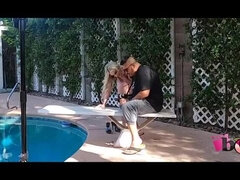 Derrière les coulisses, Gros cul, Blonde, Huilée, Grande