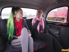 18 летние, Язык в попке, В машине, Сперма на лице, Две девушки, Очки, Тату, Молоденькие