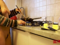 Enthousiasteling, Eten, Harig, Huisgemaakt, Naakt, Natuurlijke tieten, Kut duiken, Vrouw