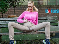 Gros seins, Britannique, Femelle, Fétiche, Exhib, Hd, Pisser, Public