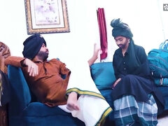 Asiatisch, Blasen, Braunhaarige, Fetisch, Handjob, Lecken, Milf, Jungendliche (18+)