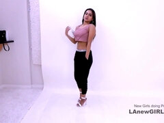 Schönheit, Schwarz, Blasen, Braunhaarige, Sperma im mund, Handjob, Latina, Pov