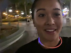 デカパイ, 茶髪の, オナニー, アウトドア, 公共, 一人, オッパイの, おもちゃ