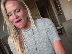 Blondine, Blasen, Hundestellung, Hd, Natürlich, Natürlichen titten, Pov