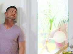 Anal, Beso negro, Tetas grandes, Mamada, Polla, Penetracion con dedos, Coño, Cabello corto