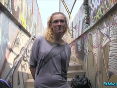 Amateur, Nana, Blonde, Sucer une bite, Européenne, Pov, Public, Nénés