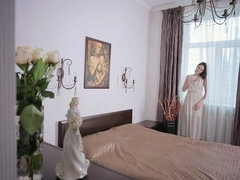 Porcelain 2 - Sade Mare