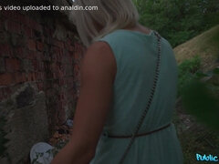 Amerikanisch, Grosse titten, Betrug, Spermaladung, Tschechisch, Absätze, Öffentlich, Zug