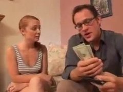 Kinderoppas, Sperma in mond, Daddy, Sperma in gezicht, Roodharige vrouw, Mager, Tiener, Tieten likken