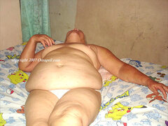 Mature, aged, girl masturbating