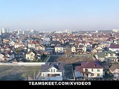 Emma Hix receives her landlord's deposit to get hers