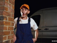 Из жопы в рот, Красотки, Большие сиськи, В машине, Постарше, Порнозвезда, Киски, Бритые