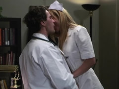 Grosse titten, Arzt, Europäisch, Krankenschwester, Büro, Muschi, Kurzes haar, Uniform