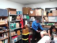 Sucer une bite, Brunette brune, En levrette, Hd, Réalité, Criant, Adolescente, Plan cul à trois