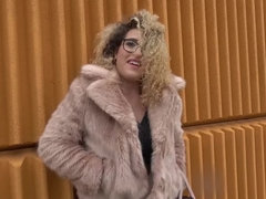 Leie, Arsch, Blasen, Hundestellung, Piercing, Öffentlich, Muschi, Spanisch