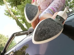 フェティッシュ, 足フェチ, ヒール, 挿入, 穴開きパンティ, 剃毛, いじめ, おもちゃ