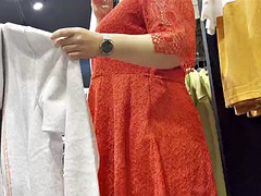 Babe gives risky Public Handjob and Blowjob in the middle of a clothing store!
