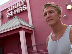 Real handsome str8 tricked in gloryhole