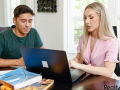 デカ尻, デカチン, デカパイ, ブロンド, フェラチオ, バック, 現実