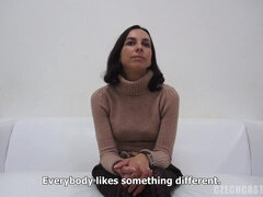 Leie, In den arsch, Arsch, Blasen, Braunhaarige, Milf