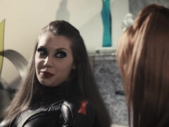 Большие сиськи, Черные, Блондинки, Брюнетки, Пухленькие, Семяизвержение, Бассейн, Рыжие