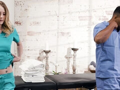 Любители, Межрасовый секс, Мастурбация, Натуральные сиськи, Тощие, Молоденькие, Сиськи, Влажная