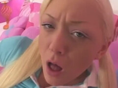 Glamour dear at solo female clip