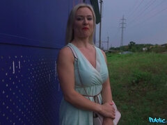 Chica, Rubia, Mamada, Tetona, Gordita, Montar, Tetas, Tren