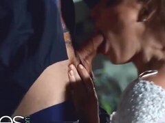 18 ans, Blonde, Sucer une bite, Brunette brune, Voiture, Hd, De plein air, Nénés