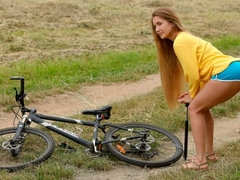 Mamada, Morena, Linda, Pajear, Besar, Al aire libre, Afeitado, Adolescente