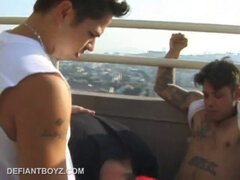 Groupe, Branlette thaïlandaise, Plan cul à trois