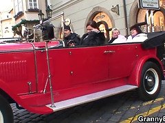 デカパイ, フェラチオ, チェコ, お婆さん, Hd, 熟年, 赤毛, 叫ぶ