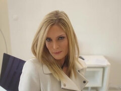 Grosse titten, Nahaufnahme, Paar, Milf, Büro, Pov, Flotter dreier, Ehefrau