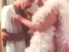 Omie, Rijpe lesbienne, Oud