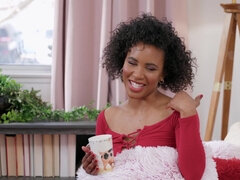 Zwart, Bruinharig, Interraciaal, Latijnse vrouw, Kut duiken, Tieten likken, Speelgoed, Vibrator