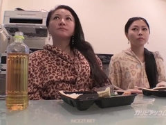 Большие сиськи, Пухленькие, Волосатые, Мамочка, Натуральные сиськи, Реалити, Втроем, Сиськи