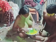 Horny Indian Desi Wife Celebrates Holi with Hubby - Big Tits & Desi Aunty Anal Fun